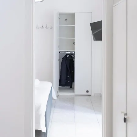 Bartolomeo 61 شقة